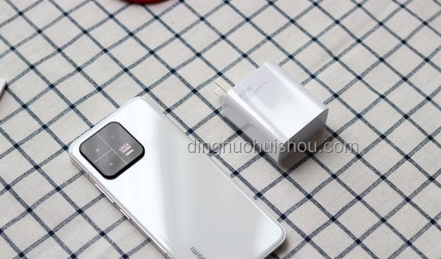 iPhone17发布预期引发热潮，消费者购买意愿分析